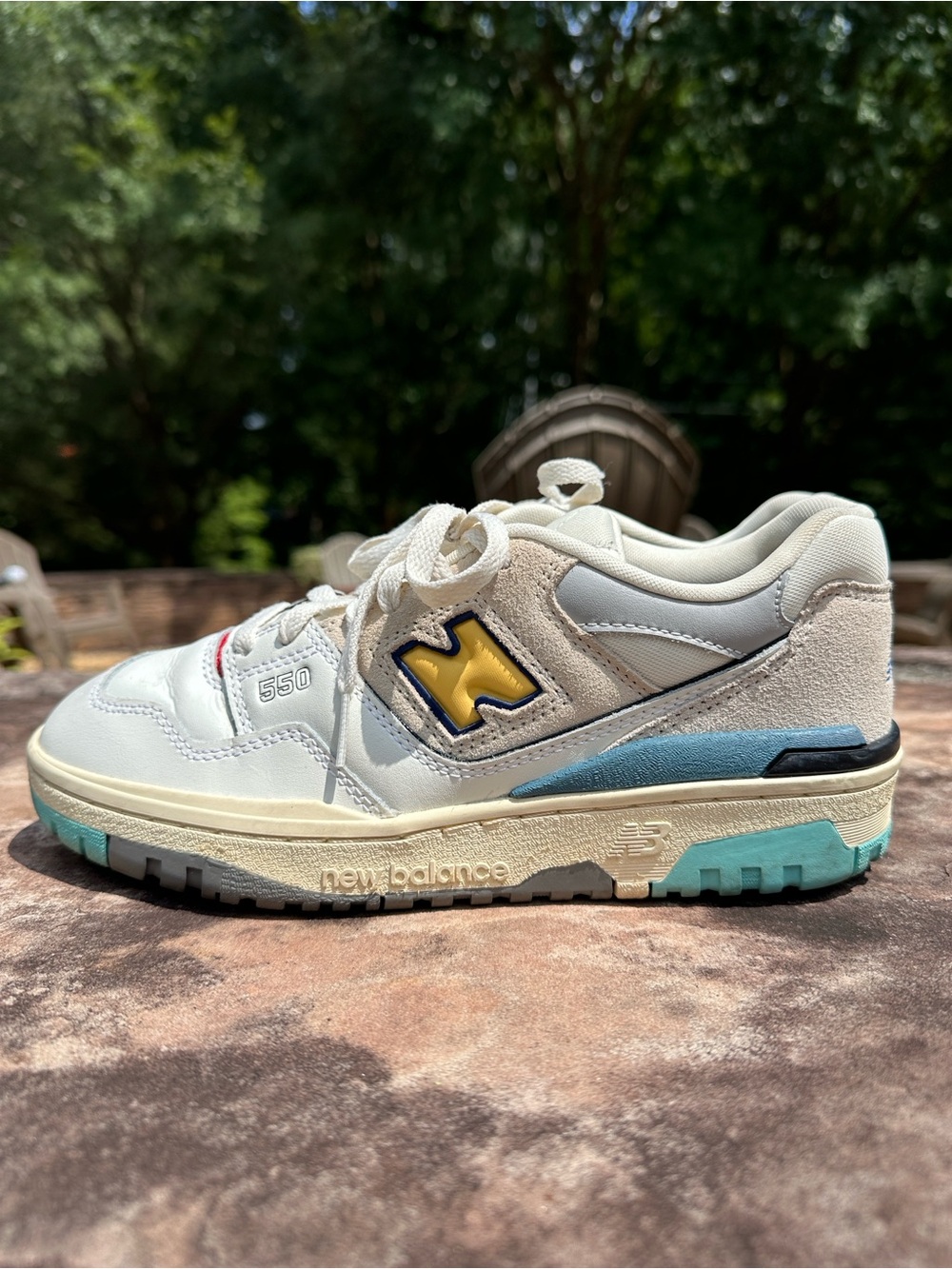 New Balance 550 White Surf Colorway Boys 6.5 or Women’s 8
